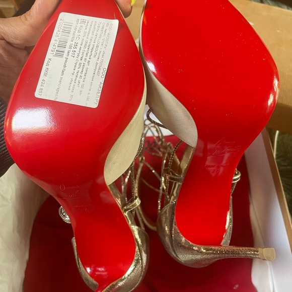 SOLD …..Brand New Corsankle 100 lace up Gold Pump - Picture 6 of 8